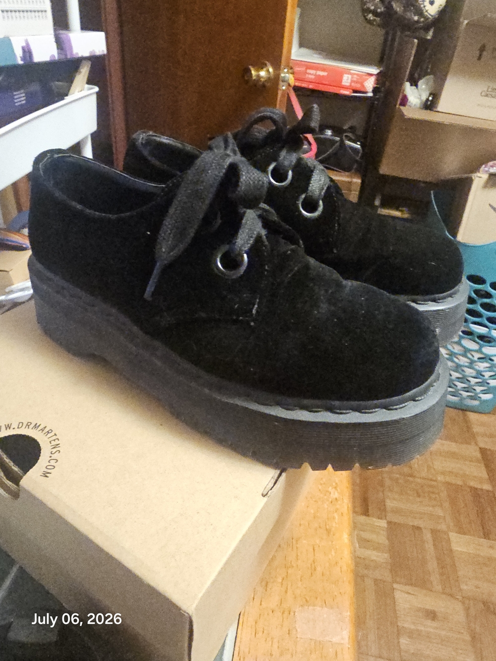 Rare Dr Martens Holly Velvet Shoes Size 8 Doc Martens Goth Alt Platform Sold Out